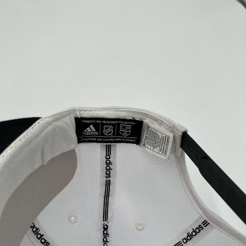 Adidas Los‎ Angeles Kings NHL Snapback Hat White Black Mesh Two Tone NWT OSFA